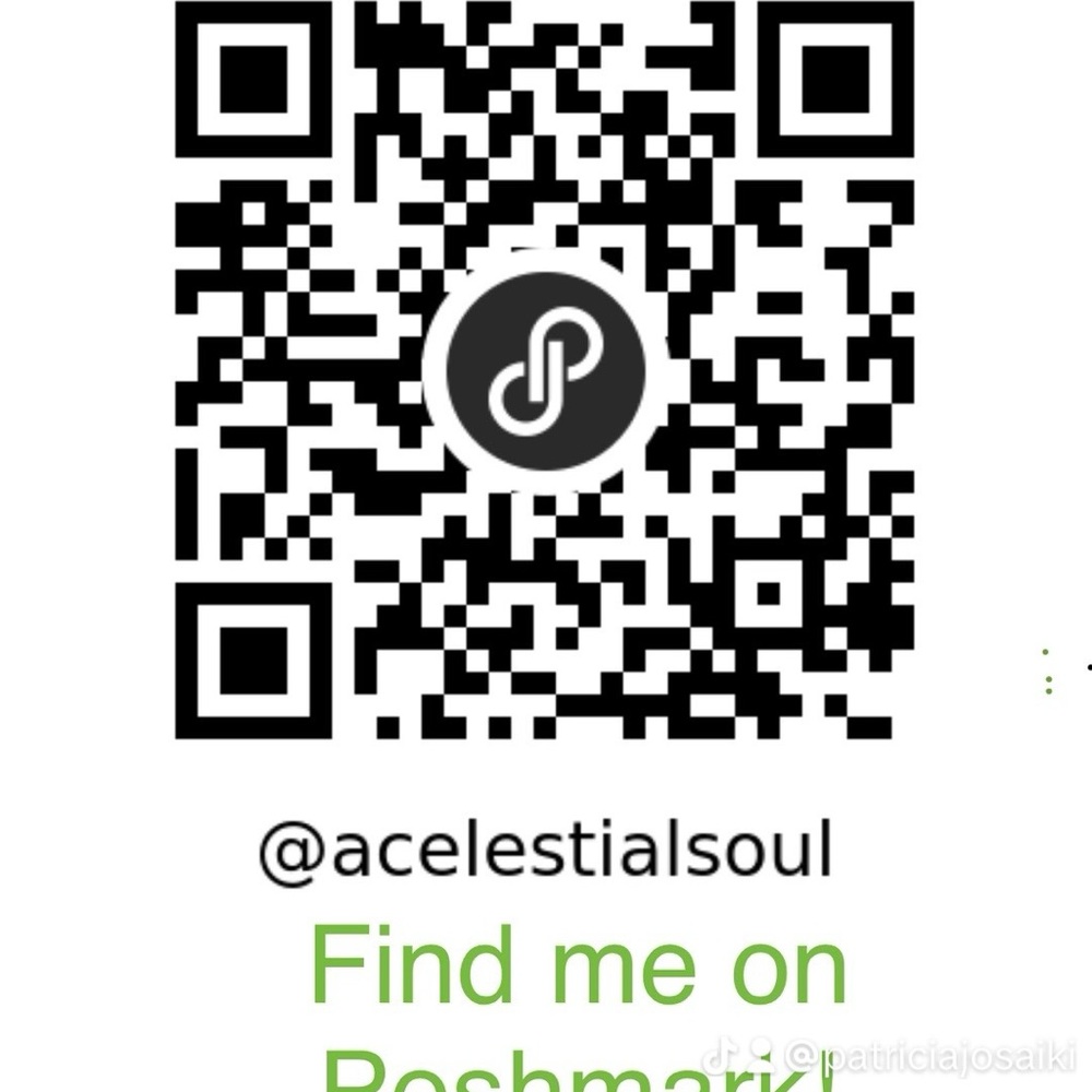‼️ Closet BLOWOUT! Find a way to save! Offers on items $15 or more Considered‼️ - Picture 14 of 16